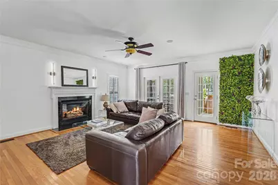 10823 Persimmon Creek Drive, Charlotte, NC 28227 - Photo 9