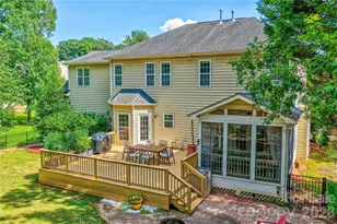 10823 Persimmon Creek Dr, Charlotte, NC 28227 - Photo 35