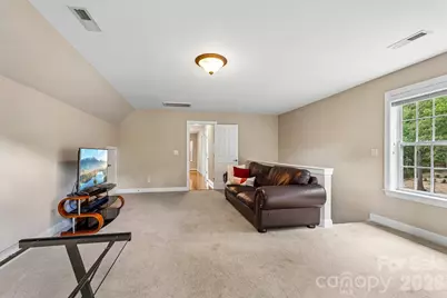 10823 Persimmon Creek Drive, Charlotte, NC 28227 - Photo 33