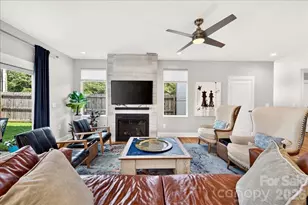 621 Campus St, Charlotte, NC 28216 - Photo 7