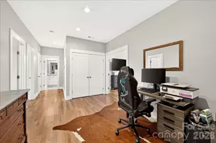 621 Campus St, Charlotte, NC 28216 - Photo 21