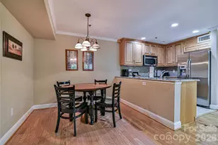 211 Bowling Park Rd, Asheville, NC 28803 - Photo 5