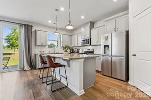5119 Carrick St, Charlotte, NC 28213 - Photo 9