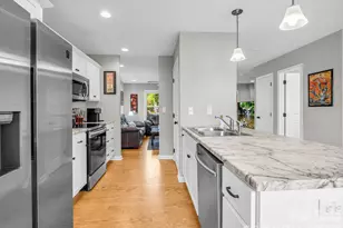 27 Busbee View Rd, Asheville, NC 28803 - Photo 13