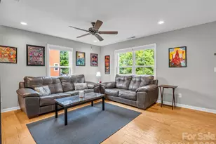 27 Busbee View Rd, Asheville, NC 28803 - Photo 9