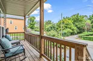 27 Busbee View Rd, Asheville, NC 28803 - Photo 5