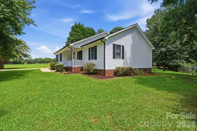 135 Byers Road, Troutman, NC 28166 - Photo 3