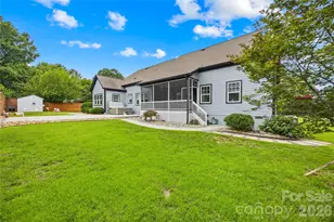 129 Aqua Dr, Mooresville, NC 28117 - Photo 35