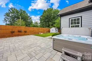 129 Aqua Dr, Mooresville, NC 28117 - Photo 33