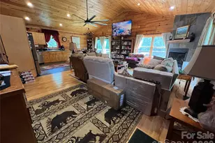 409 N Dakota Dr, Rutherfordton, NC 28139 - Photo 3