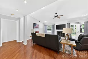 9131 Glisson Ct, Charlotte, NC 28210 - Photo 5