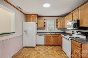 114 Whitman Cir, Mooresville, NC 28115 - Photo 5