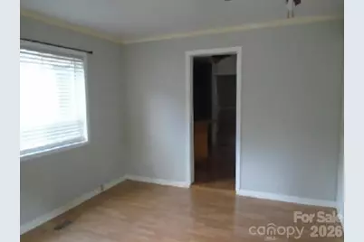 512 E Vance Street, Laurinburg, NC 28352 - Photo 5