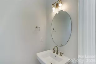 1107 Parkside Greenway Dr, Charlotte, NC 28209 - Photo 21