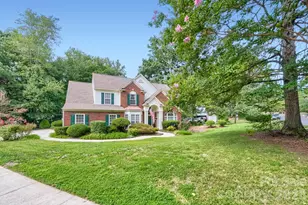 10808 Pomerane Pl, Charlotte, NC 28277 - Photo 5