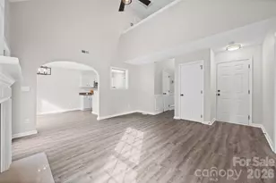 14107 Pine Harbor Rd, Charlotte, NC 28278 - Photo 15