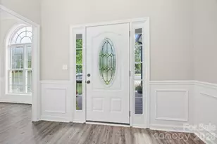 14107 Pine Harbor Rd, Charlotte, NC 28278 - Photo 3