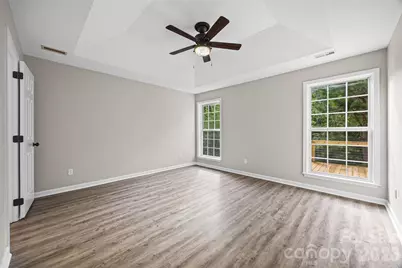 14107 Pine Harbor Road, Charlotte, NC 28278 - Photo 19