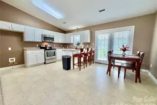 134 Brentwood Dr, Taylorsville, NC 28681 - Photo 9