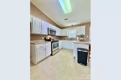 134 Brentwood Drive, Taylorsville, NC 28681 - Photo 11