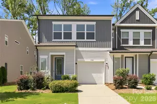 5320 Somerset Hill Ln, Charlotte, NC 28269 - Photo 1