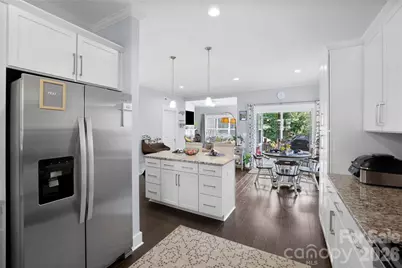 19 Woodbridge Park Drive, Asheville, NC 28803 - Photo 9