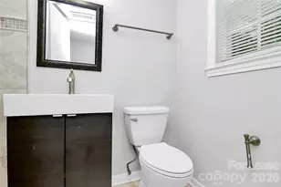 6133 Colchester Pl, Charlotte, NC 28210 - Photo 15
