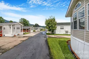 53 Strollers Ln, Waynesville, NC 28785 - Photo 37