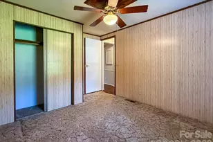 1898 Henry Smith St, Hickory, NC 28601 - Photo 29