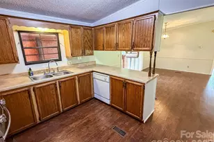1898 Henry Smith St, Hickory, NC 28601 - Photo 13