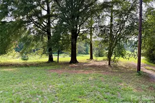 910 Hopewell Church Rd, Catawba, NC 28609 - Photo 5