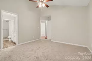 9819 Veronica Dr, Charlotte, NC 28215 - Photo 9