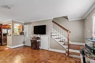 718 W Franklin St, Monroe, NC 28112 - Photo 9