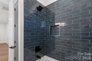 1207 39th Avenue NE, Hickory, NC 28601 - Photo 37