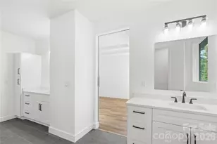 1207 39th Avenue NE, Hickory, NC 28601 - Photo 29