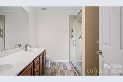 2429 Oakdale Creek Lane, Charlotte, NC 28216 - Photo 23