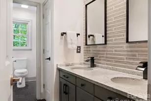 5402 Flowering Dogwood Ln, Charlotte, NC 28270 - Photo 25