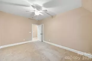 8813 Provence Village Ln, Charlotte, NC 28226 - Photo 27