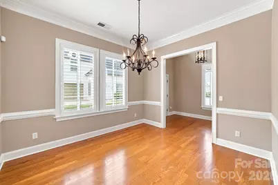 8813 Provence Village Lane, Charlotte, NC 28226 - Photo 5