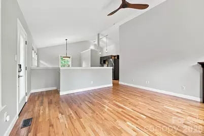 146 Courtland Avenue, Asheville, NC 28801 - Photo 15
