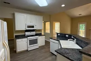 3100 Arklow Rd, Charlotte, NC 28269 - Photo 11