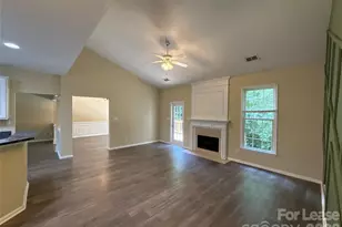 3100 Arklow Rd, Charlotte, NC 28269 - Photo 7