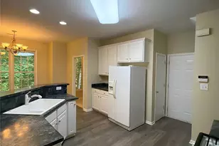 3100 Arklow Rd, Charlotte, NC 28269 - Photo 13