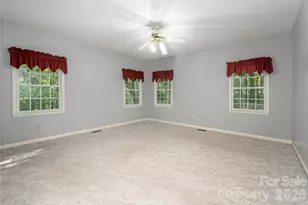 1043 Berea Church Rd, Hendersonville, NC 28739 - Photo 19