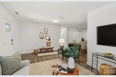 113 N Smallwood Place, Charlotte, NC 28216 - Photo 5
