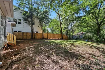 113 N Smallwood Place, Charlotte, NC 28216 - Photo 17