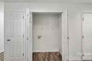 113 N Smallwood Pl, Charlotte, NC 28216 - Photo 23