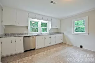 61 Pinecrest Dr SW, Concord, NC 28027 - Photo 23