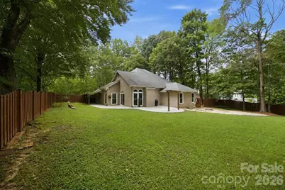 7134 Forest Hills Drive, Denver, NC 28037 - Photo 3