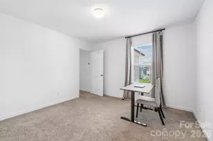 329 Wildmore Wy, Charlotte, NC 28214 - Photo 23